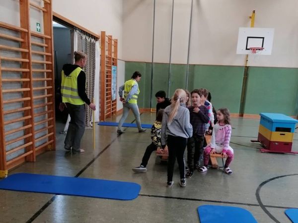 Busschule2c